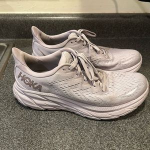 Women’s hokas Clifton 8